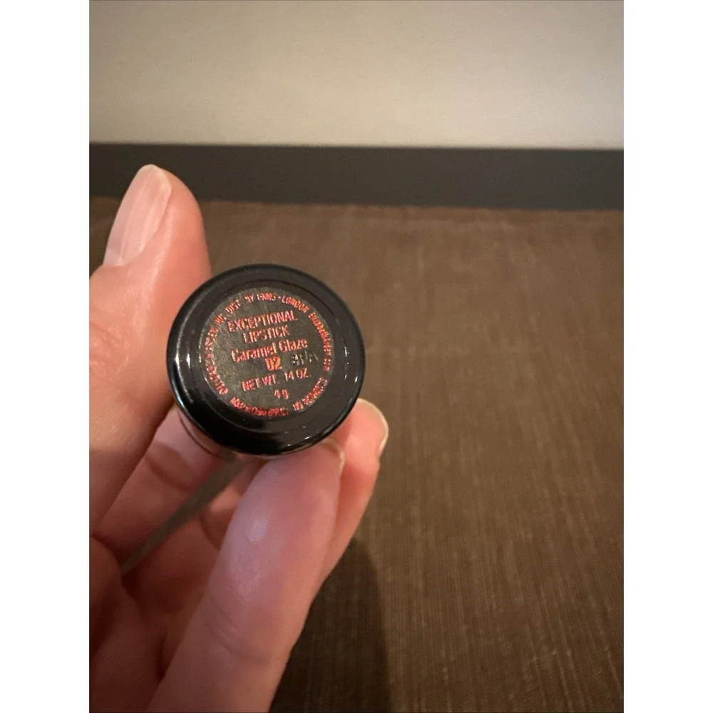 ELIZABETH ARDEN Exceptional Lipstick 0.14oz‎ - Caramel Glaze HTF